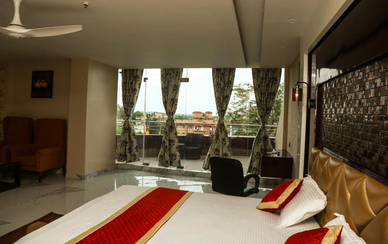 Hotel Raindew Ranchi Esterno foto