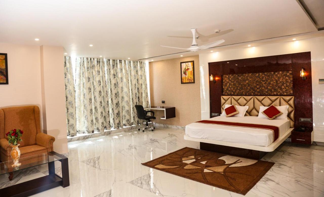 Hotel Raindew Ranchi Esterno foto